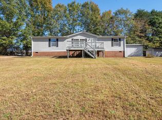 115 Bass Tumblin Rd, Gray Court, SC 29645