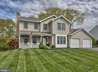 2562 Tiffany Ln, Harrisburg, PA 17112