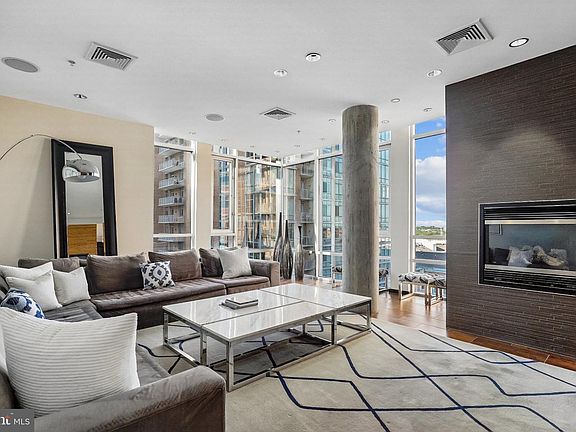 5th image of 12025 New Dominion Pkwy APT 304