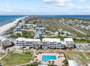 636 Seacliff Dr, Port St Joe, FL 32456