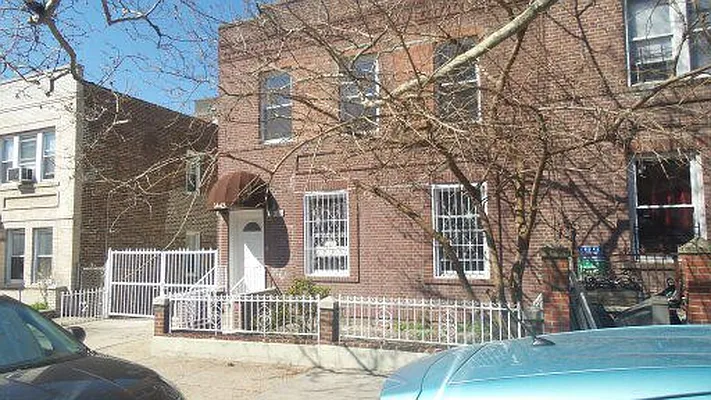 Sold by Matthew Gros-Werter, LREB  | media 2