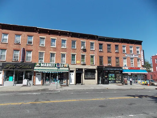 Rented by Block & Lot Real Estate | media 58