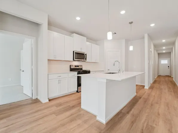 16245 Parish Pointe Ct, Conroe, TX 77302