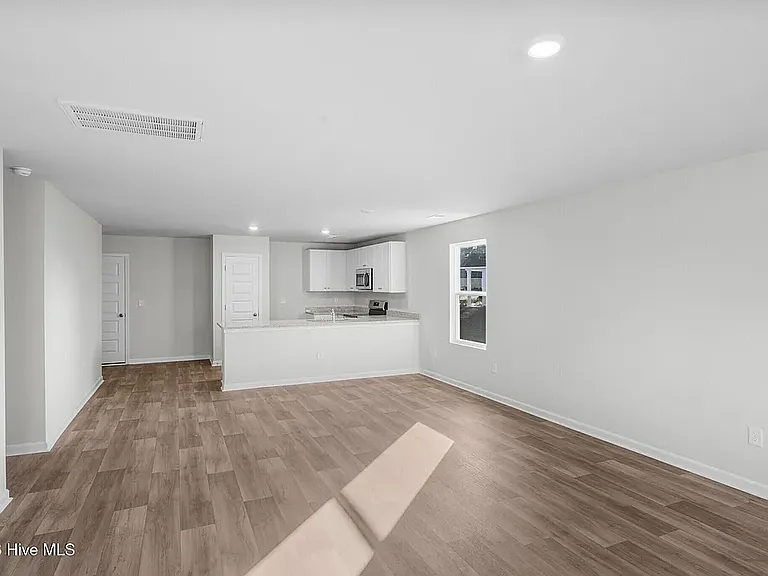 1205 Black Kite Ct SW — Photo 6