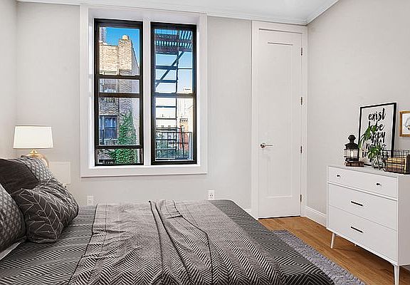 2nd image of 427 E 80th St APT 2B