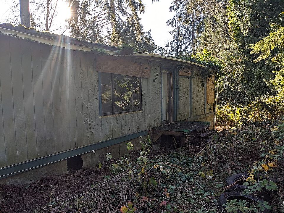 1st image of 22475 Sunridge Way NE