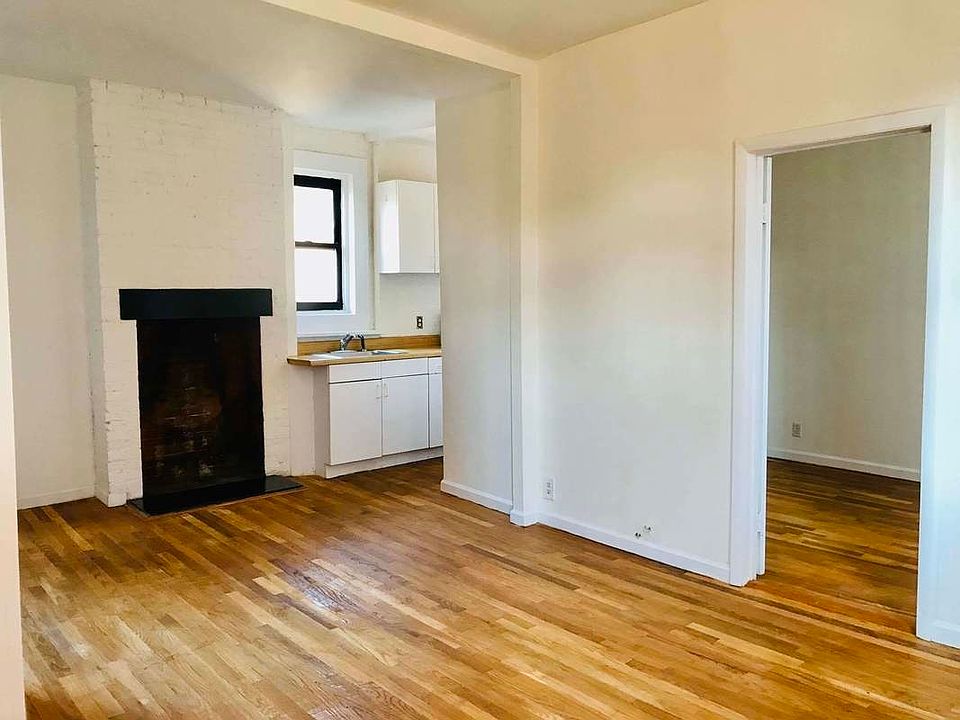 1st image of 649 Washington St #12