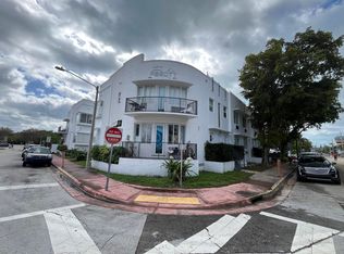 320 80th St APT 4, Miami Beach, FL 33141