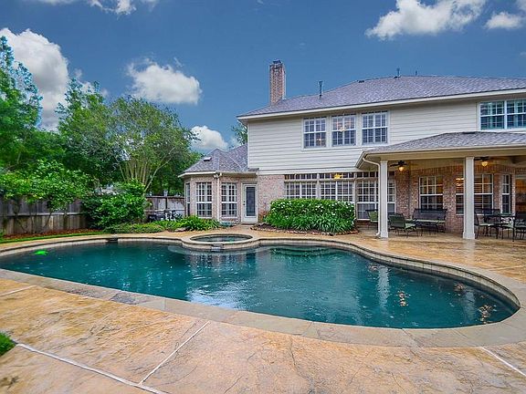 5th image of 22202 Winding Lake Ct
