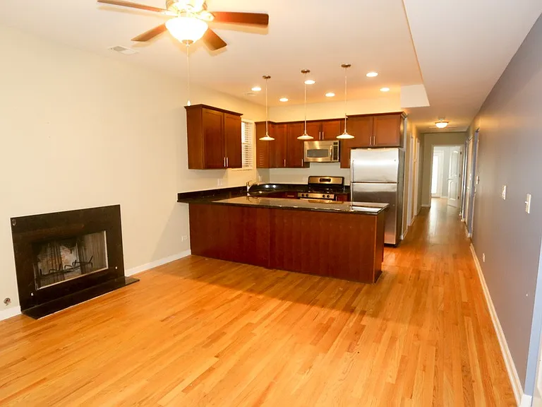 1443 W Cortez St #2C — Photo 5