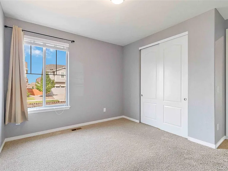 14700 Oslo Ave — Photo 15