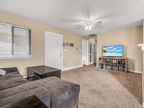 2nd image of 389 Sunnyside Cir Unit A