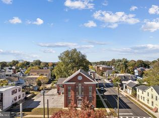 201 Broad St, Florence, NJ 08518