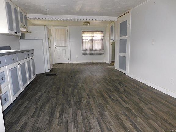 5th image of 1436 E 22nd St