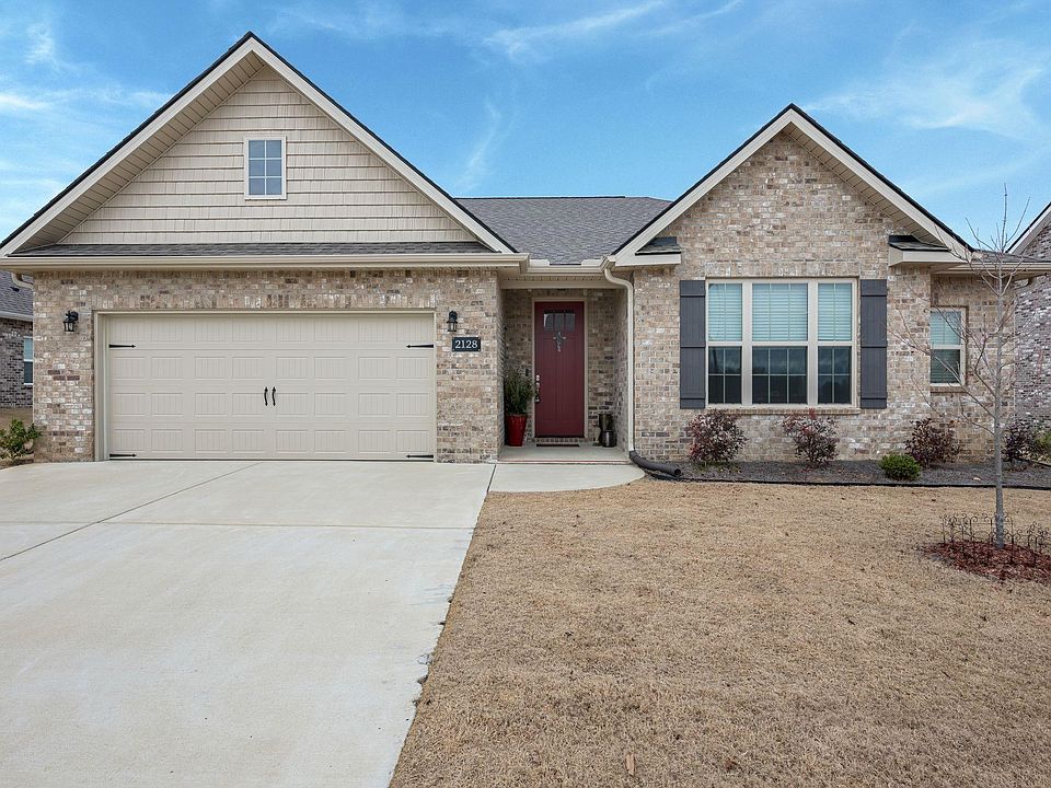1st image of 2128 Brandon Dr
