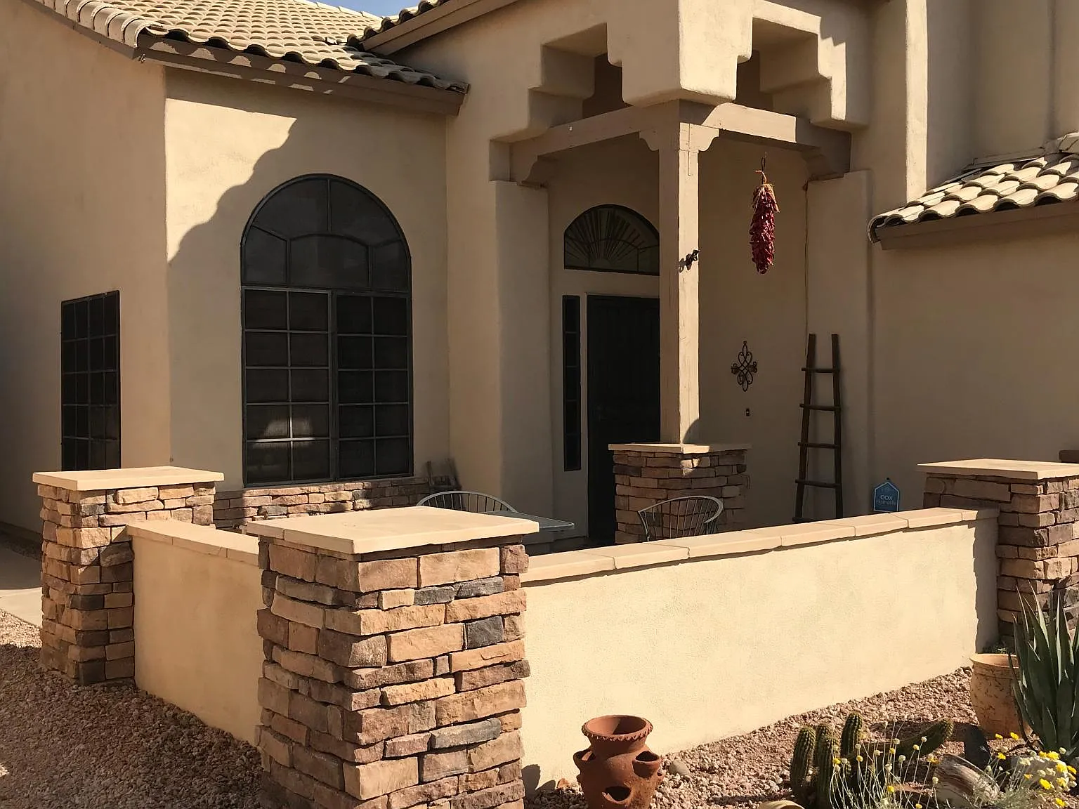 3 bed, 2.5 bath, 2029 sqft, $2,800 — Photo 3
