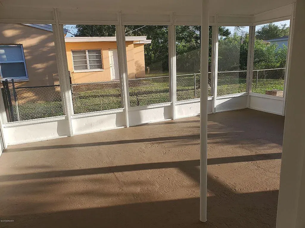 3 bed, 1415 sqft, $1,675 — Photo 2
