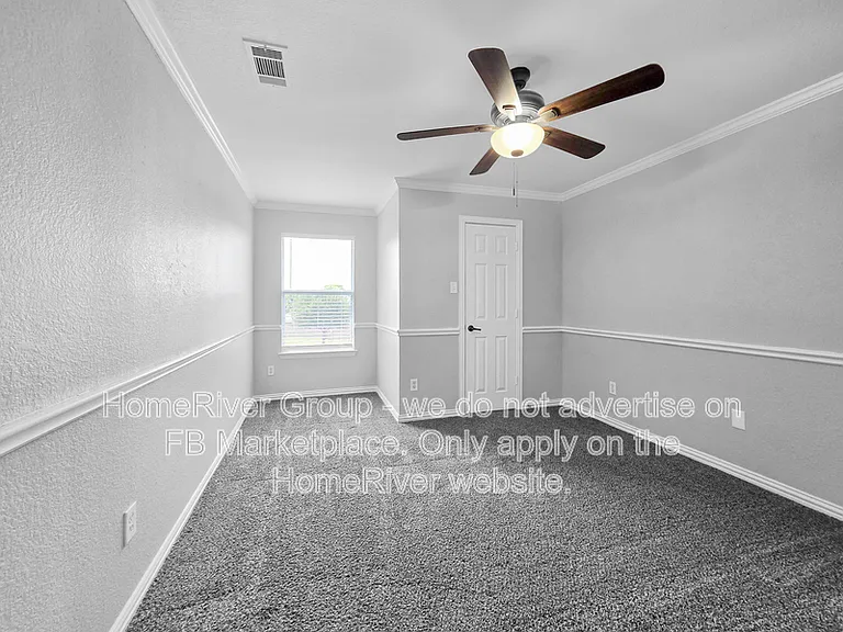 705 Champlain Ct — Photo 17