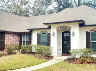 25076 Magnolia Blvd, Pass Christian, MS 39571