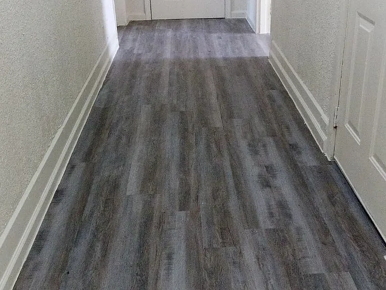 204 S Hackberry St #B — Photo 15