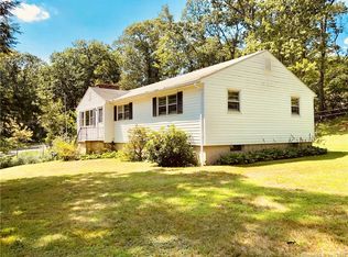 138 Governors Hill Rd, Oxford, CT 06478