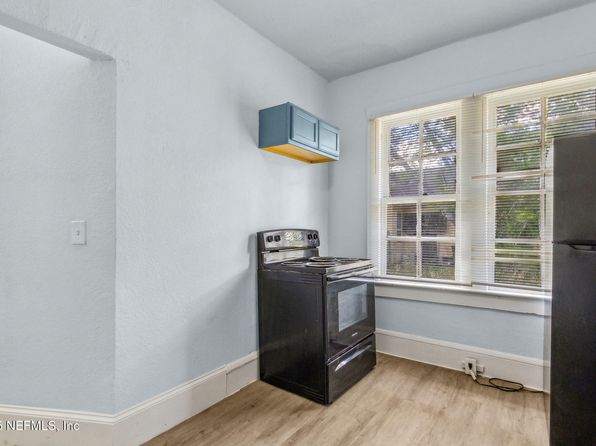 jacksonville-florida-154611322 picture