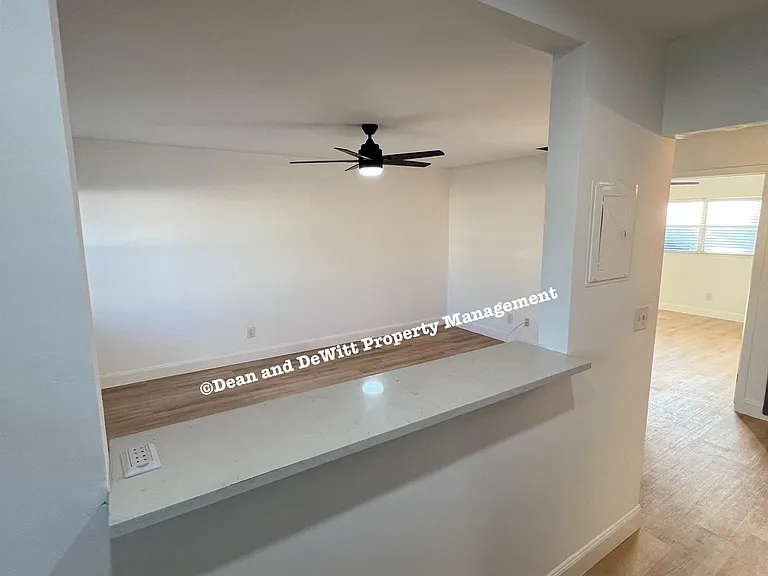 7035 4th Ave N #8 — Photo 8