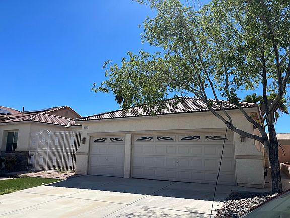 4th image of 9981 Shady Glade Ct