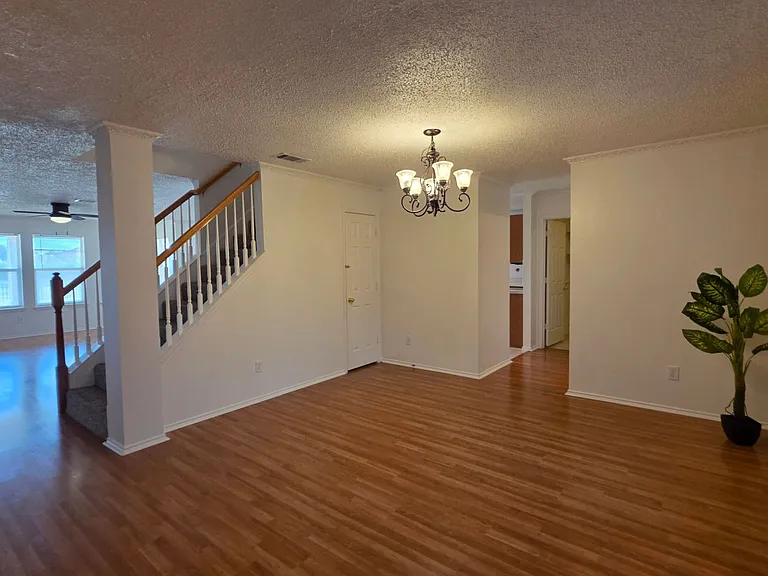 8632 Arcadia Park Dr — Photo 4