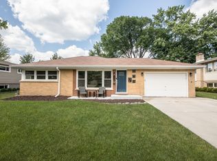 302 S Patton Ave, Arlington Heights, IL