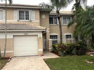 17092 NW 22nd St, Pembroke Pines, FL 33028