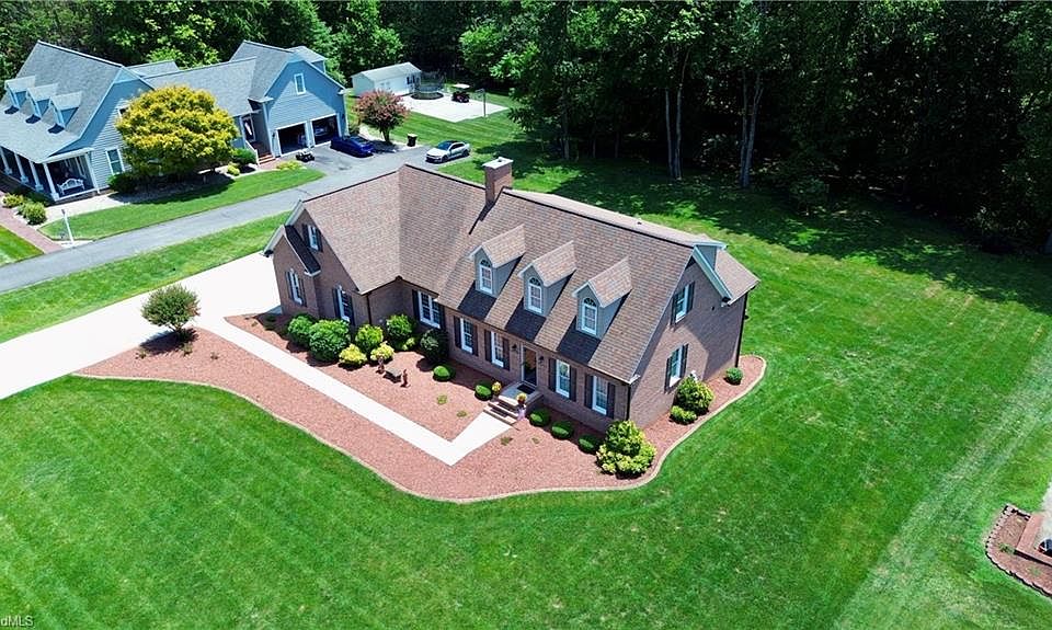 1st image of 106 Wilbur Gentry Ln
