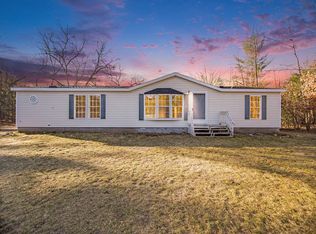 1495 Lakewood Rd, Whitehall, MI 49461