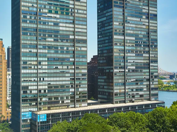 870 United Nations Plaza image 19 of 19