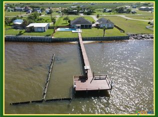 139 Alamo Beach Ave, Port Lavaca, TX 77979