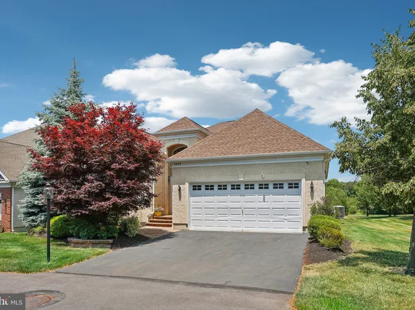 1664 Manion Way, Yardley, PA 19067