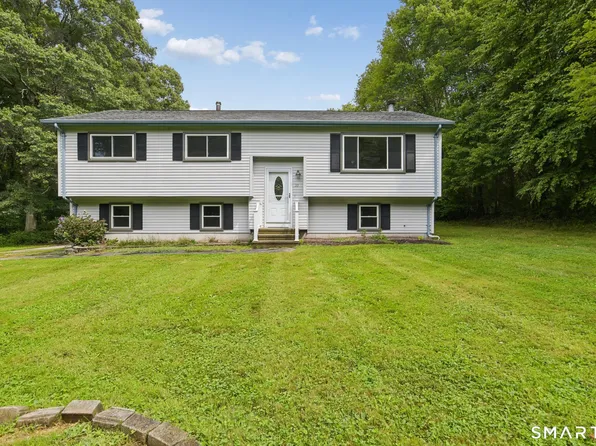 33 Deer Ridge Road, Stonington, CT 06378