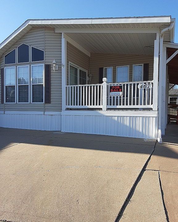 1st image of 467 Royalty Ln