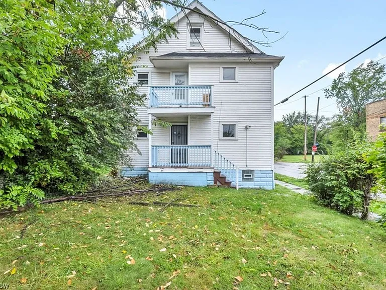 12301 Forest Ave #12301 — Photo 11