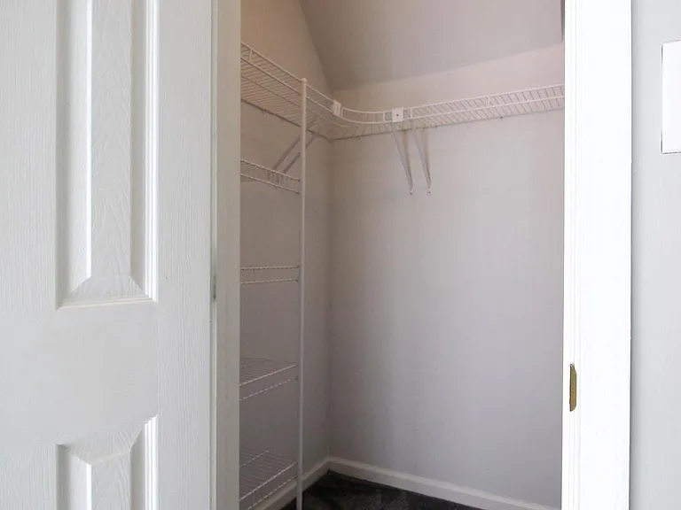 46598 Drysdale Ter #303 — Photo 16
