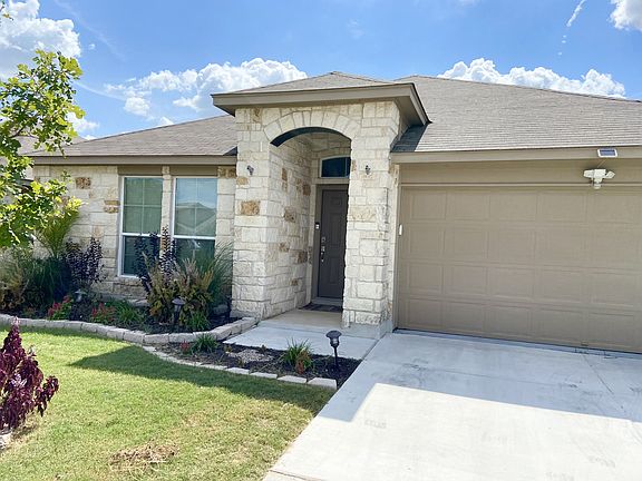 2nd image of 422 Capistrano Dr
