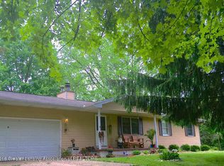 1075 N Michigan Rd, Eaton Rapids, MI 48827