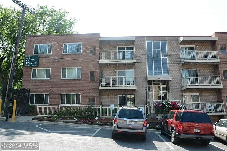 Exterior (Front)