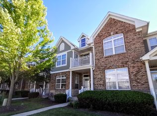 1838 Keystone Pl, Schaumburg, IL 60193