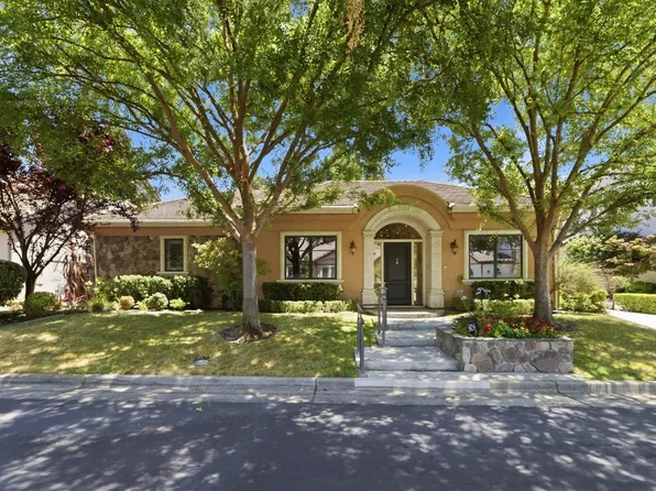 806 Sierra Oaks Vista Ln, Sacramento, CA 95864