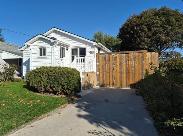 644 Oxford St, Sarnia, ON N7T 6Z5