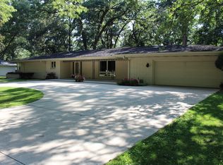 20 Chatham Cir, Kankakee, IL 60901