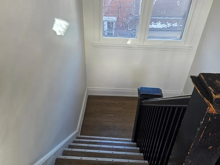 985 Main St E #6 — Photo 13