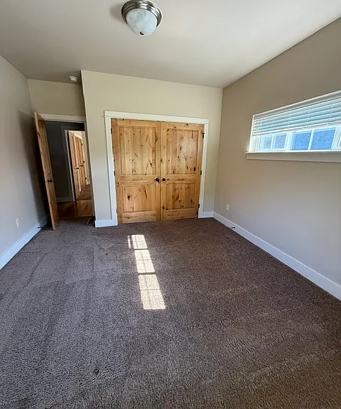 4213 Brenden St — Photo 10