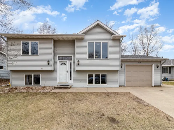 904 N 4th St, Saint Peter, MN 56082